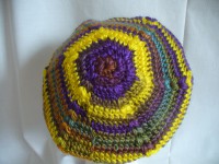 Barevný baret